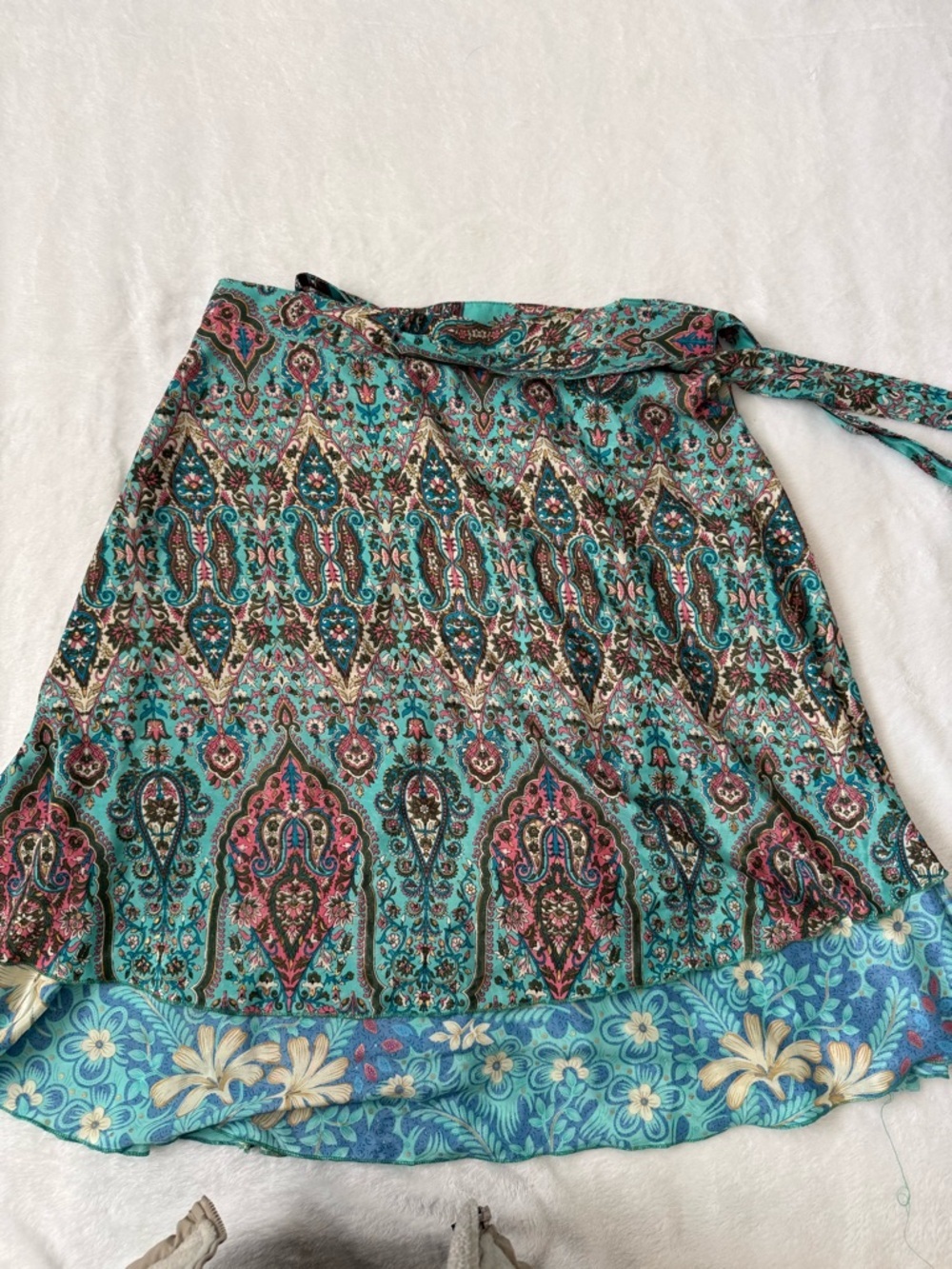 Earthbound Trading Co Wrap Skirt One Size Boho Paisley Floral Festival Gypsy OS - Picture 2 of 7